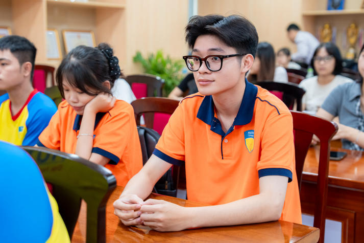 Hành trình bản lĩnh của sinh viên Luật: Từ tri thức học đường đến giá trị nhân văn của nghề nghiệp 60