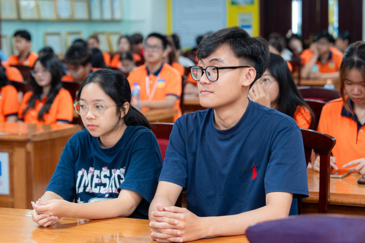 Trang bị “chìa khóa vàng” giúp sinh viên HUTECH tỏa sáng tại doanh nghiệp đa quốc gia 40