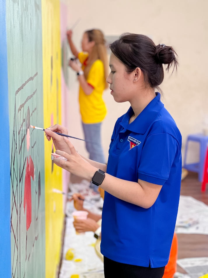 Sinh viên Khoa Luật HUTECH mang yêu thương, sức trẻ giúp đỡ các hoàn cảnh khó khăn tại huyện Nhà Bè 82