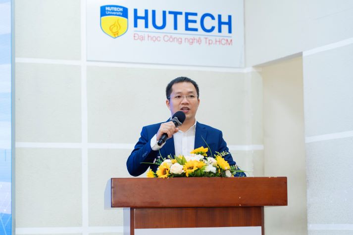 Giao lưu cùng CEO VietGuys, sinh viên HUTECH đón đầu xu hướng số hóa trong Marketing hiện đại 25