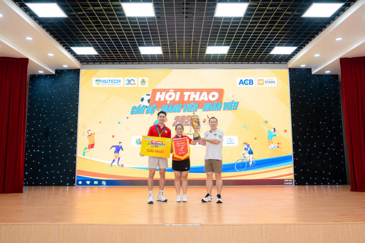 [Hội thao CB-GV-NV HUTECH 2025]: Bùng nổ Pickleball mùa đầu tiên với chiến thắng thuộc về TT.GDCT-QP - TT.GDTC 130