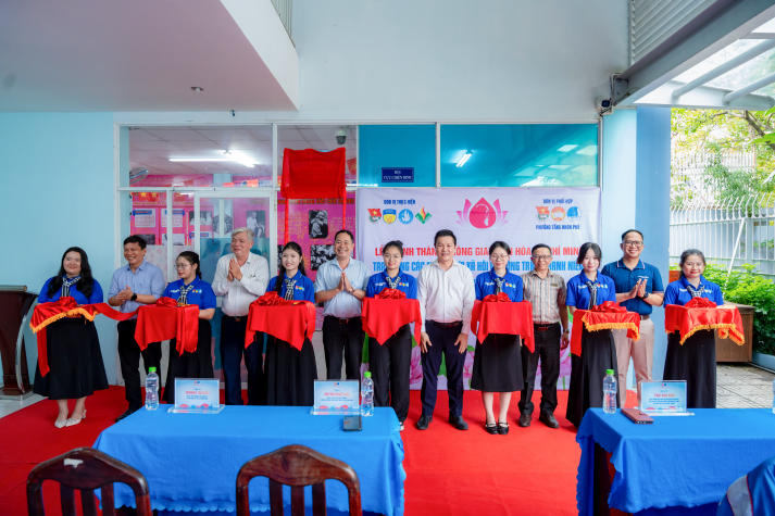 Khánh thành “Không gian Văn hóa Hồ Chí Minh”, tuổi trẻ HUTECH lan tỏa giá trị nhân văn trong cộng đồng 42