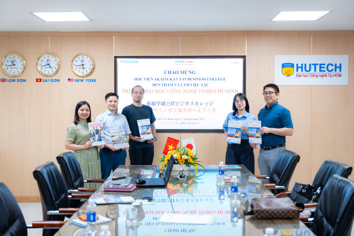 HUTECH works with IT Business College and Akatsuka Academy (Japan) to enhance global partnerships 57
