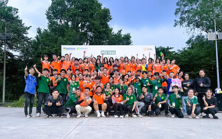 Sinh viên Viện Khoa học Ứng dụng HUTECH “bung xoã” sức trẻ qua hội trại “Sức trẻ Khoa học Ứng dụng” 76