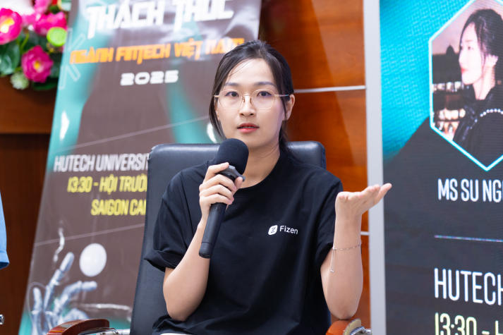 [Video] Sinh viên Khoa Tài chính - Thương mại “giải mã” Fintech, định hướng nghề nghiệp thời đại 4.0 110