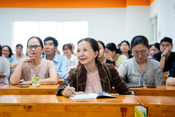 HUTECH tập huấn cán bộ coi thi: Sẵn sàng cho kỳ thi học kỳ 1A năm học 2025-2026 nghiêm túc, hiệu quả 77