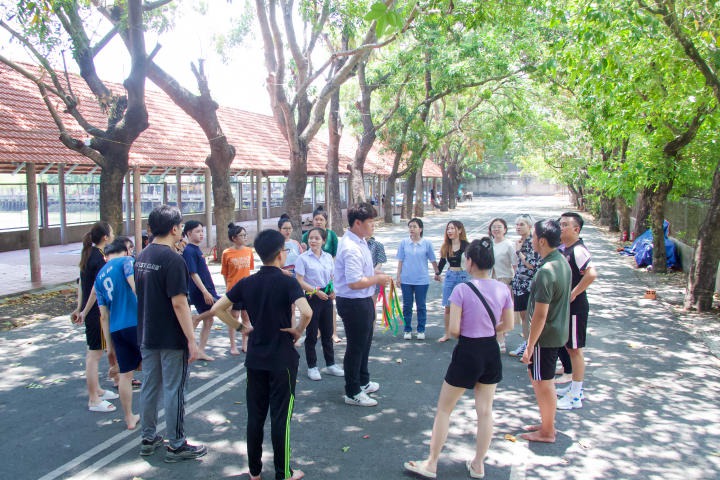 Gần 50 cựu sinh viên Viện Công nghệ Việt - Nhật về hội tụ 48