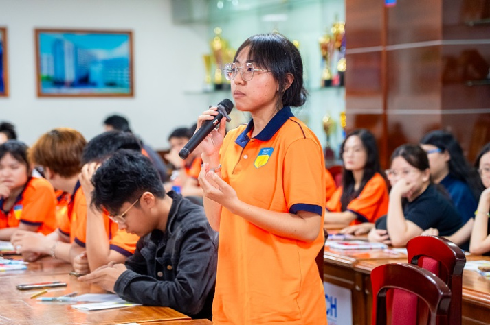 Học tập chuyên môn và giao lưu quốc tế: Hành trang mới cho tân sinh viên Khoa Nhật Bản học 20