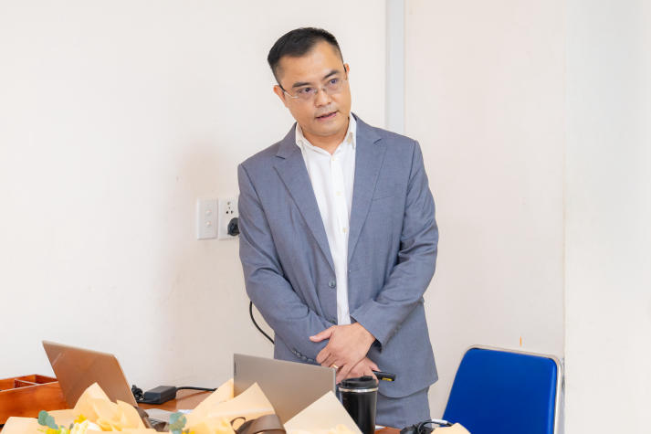 Nhiều giải pháp thiết thực được đề xuất trong buổi bảo vệ luận văn/đề án tốt nghiệp Thạc sĩ ngành Quản trị kinh doanh 42