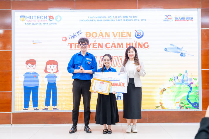 Đoàn viên thời đại số: Sinh viên Khoa Quản trị kinh doanh tỏa sáng trong hành trình truyền cảm hứng 156