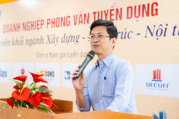 Doanh nghiệp phỏng vấn tuyển dụng trực tiếp: Sinh viên Xây dựng - Kiến trúc - Nội thất nắm bắt cơ hội việc làm ngay từ giảng đường 58