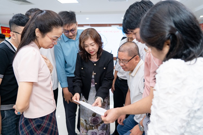 Lan tỏa yêu thương, kết nối cảm xúc từ buổi tập huấn dành cho CB-GV-NV HUTECH 60