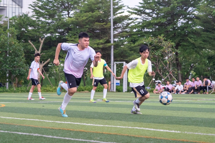 [Video] [Giải Bóng đá Sinh viên HUTECH 2025] Rộn ràng khai mạc và khởi tranh những lượt trận đầu tiên 148