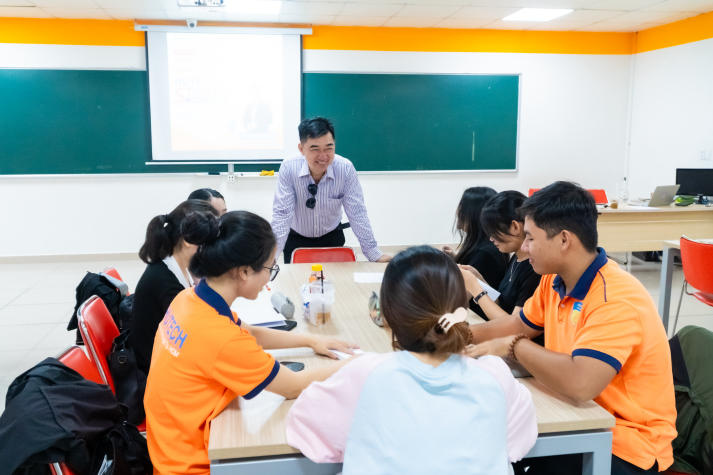 Dự án thật - Trải nghiệm thật: Sinh viên HUTECH trưởng thành qua loạt hoạt động thực chiến 122