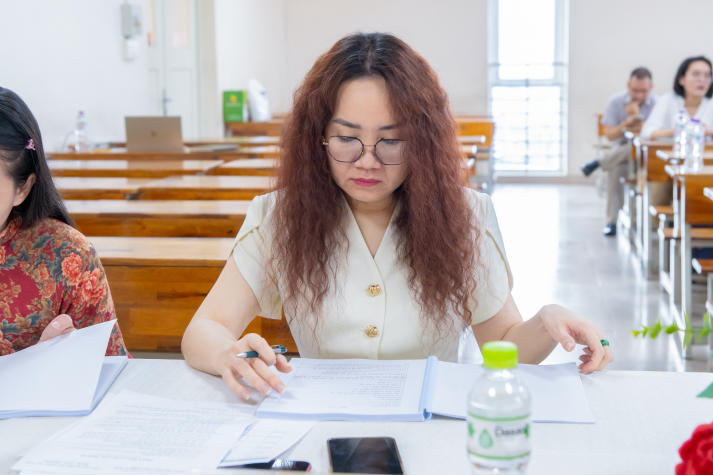 Học viên ngành Luật kinh tế HUTECH tìm lời giải cho các vấn đề pháp lý thực tiễn 72