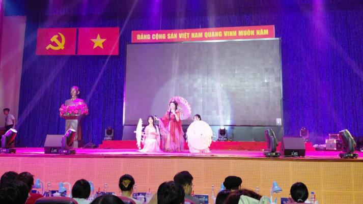 Sinh viên Trung Quốc học xuất sắc giành giải Ba tại Cuộc thi Nhịp cầu Hán ngữ Sinh viên Thế giới lần thứ 25 9