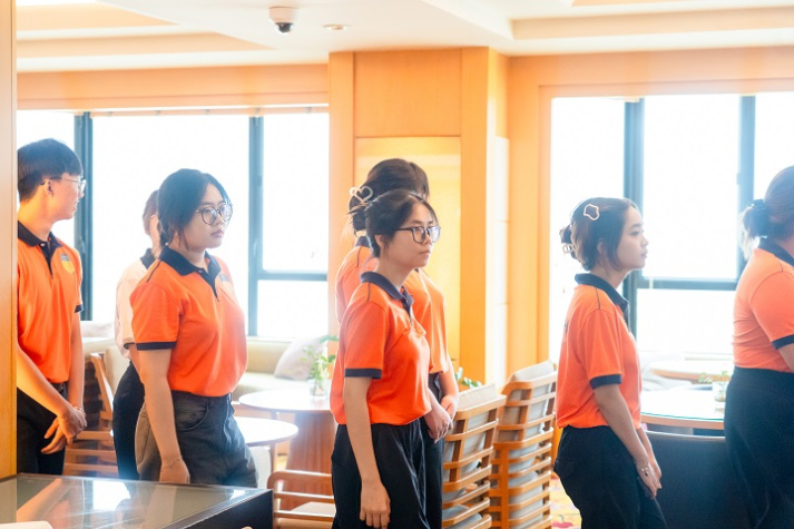 Tham quan Renaissance Riverside Hotel Saigon, sinh viên Quản trị khách sạn VKIT tìm hiểu cơ hội nghề nghiệp “5 sao” 39