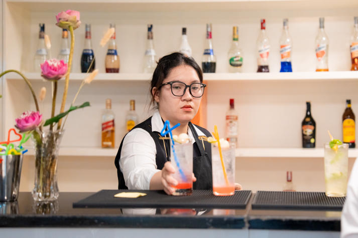 Pura Dining - Khi sinh viên HUTECH vận hành nhà hàng chay fine dining như một mô hình kinh doanh thực thụ 80