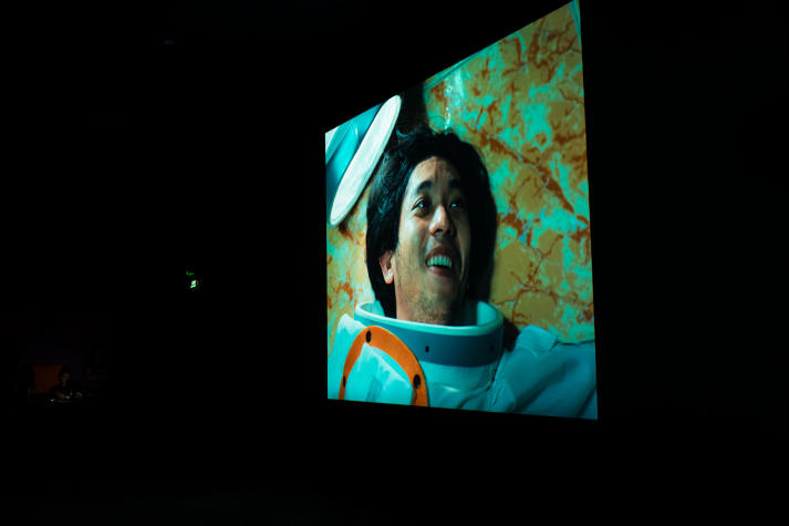 [Video] “Lơ lửng” - Hành trình ê-kíp trẻ tìm về ý nghĩa của nghệ thuật tại HUGFIA 25 53