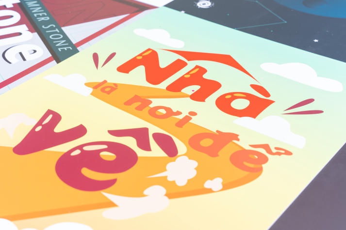 Sinh viên ngành Thiết kế đồ họa HUTECH trưng bày sản phẩm nghệ thuật chữ 49