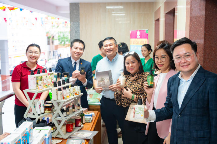 ​HUTECH ký kết MOU cùng CLB Doanh nhân CASBC: Kiến tạo môi trường học tập gắn liền thực tiễn cho sinh viên 70