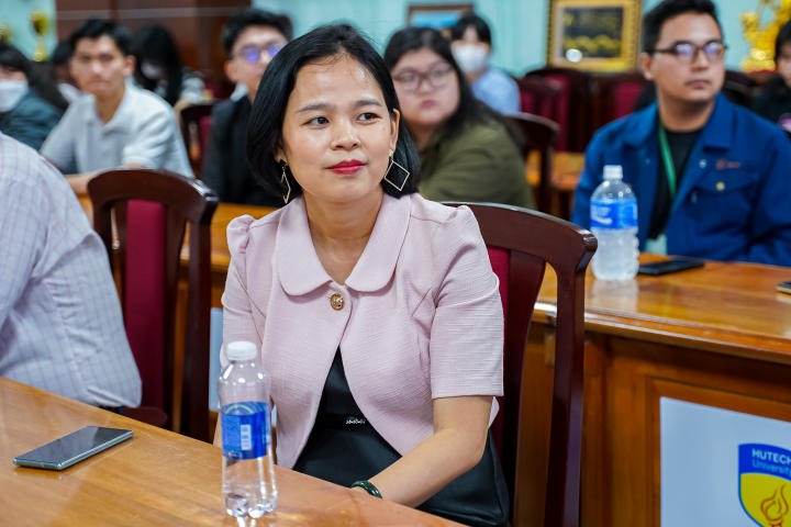 Sinh viên HUTECH nắm bắt cơ hội nghề nghiệp Tâm lý trong môi trường doanh nghiệp cùng chuyên gia 28