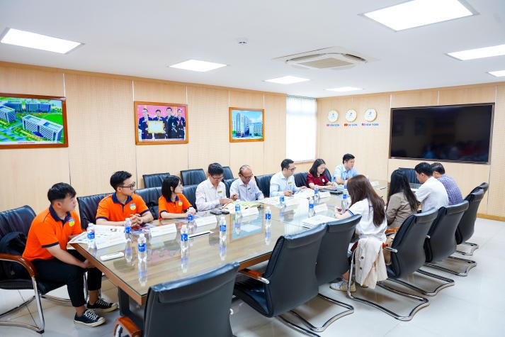 HUTECH đón tiếp và làm việc cùng lãnh đạo Tạp chí Doanh nhân Sài Gòn 19
