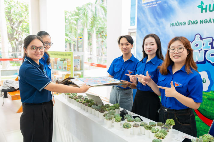 Sinh viên HUTECH lan tỏa lối sống xanh, hưởng ứng Ngày Môi trường Thế giới 5/6 34