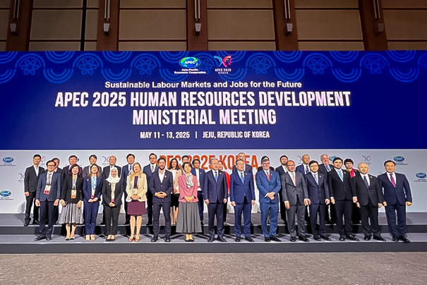 HUTECH chung tay định hình tương lai giáo dục trong kỷ nguyên AI tại Hội nghị Bộ trưởng Giáo dục APEC 2025 12