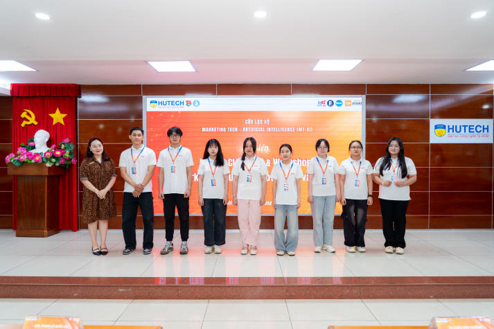 Làm Marketing thời AI: Sinh viên HUTECH học cách giao tiếp và "bắt nhịp" tương lai 65