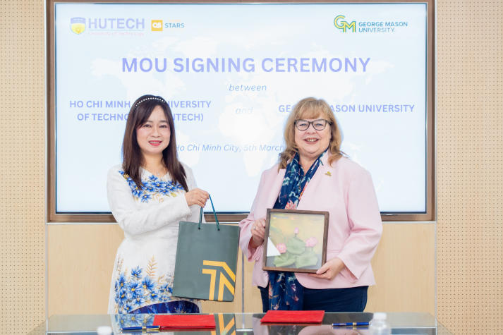 HUTECH ký kết MOU với George Mason University (Hoa Kỳ), tăng cường kết nối học thuật Việt - Mỹ 121