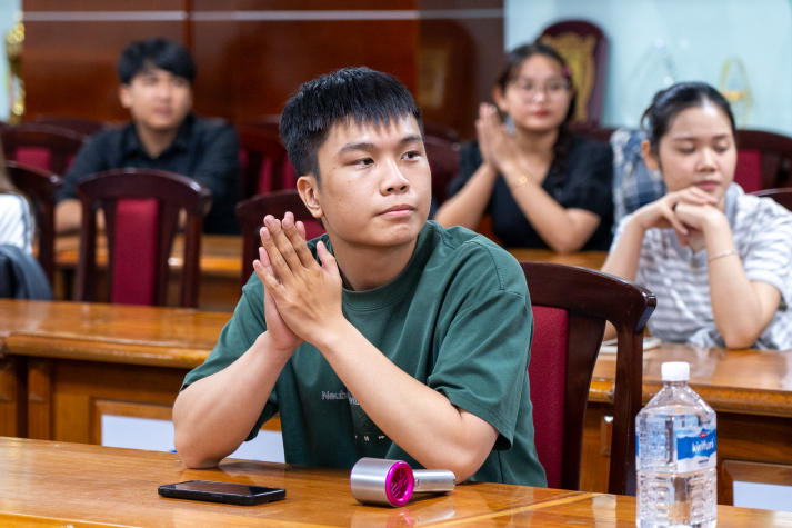 Sinh viên Khoa Marketing - Kinh doanh quốc tế khám phá NFT trong hành trình phát triển thương hiệu cá nhân 73