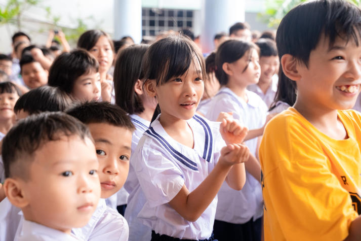 Sinh viên Viện Kỹ thuật gửi Trung thu yêu thương đến với trẻ em trường tình thương 31