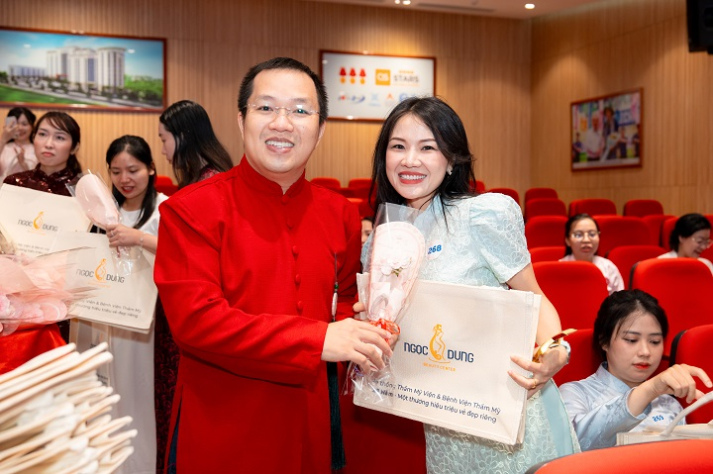 Rạng rỡ khí chất phái đẹp HUTECH: Từ tri thức tỏa sáng đến tấm lòng nhân ái 68