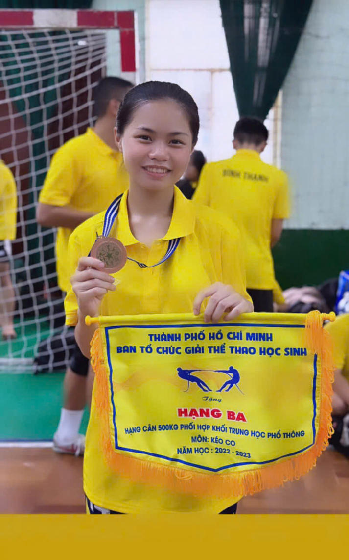 Gương mặt tân sinh viên Phạm Trà Giang: Thành công không đến từ may mắn, mà từ việc bền bỉ mỗi ngày 28