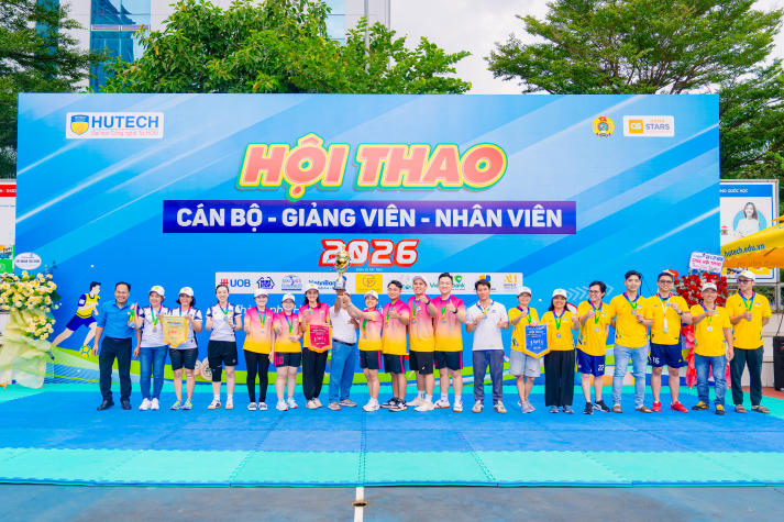 [Video] Bùng nổ tinh thần thể thao, Hội thao CB-GV-NV HUTECH 2026 khởi động mùa tranh tài rực lửa 545