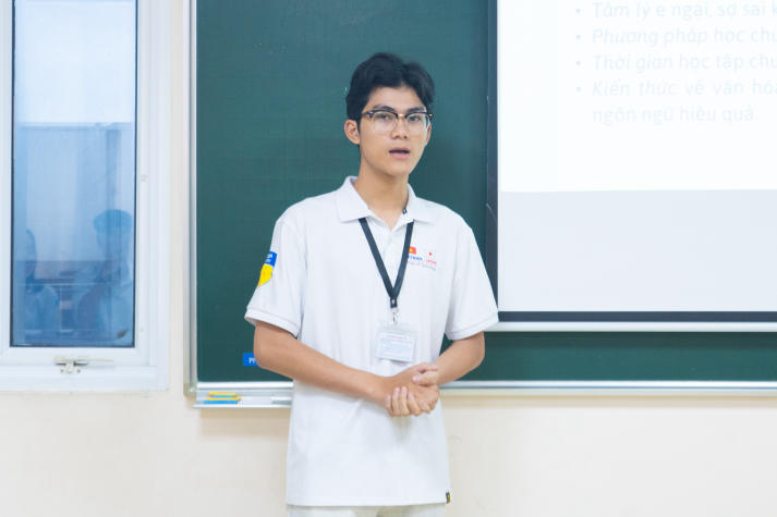 Nhiều sáng kiến thiết thực được trình bày tại buổi nghiệm thu đề tài nghiên cứu khoa học của sinh viên VJIT 39