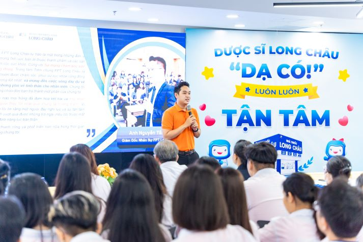 Sinh viên HUTECH sớm “bắt sóng” môi trường làm việc thực tế ngay từ năm nhất 133