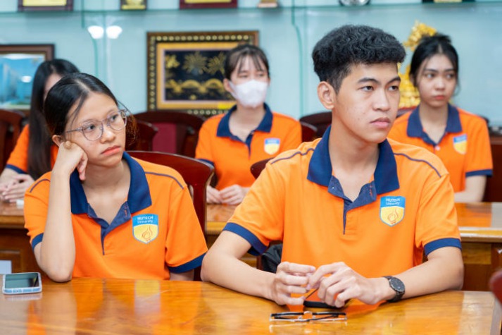 Khoa Trung Quốc học tuyên dương sinh viên có thành tích xuất sắc năm học 2022-2023 và phát động phong trào năm học mới 41