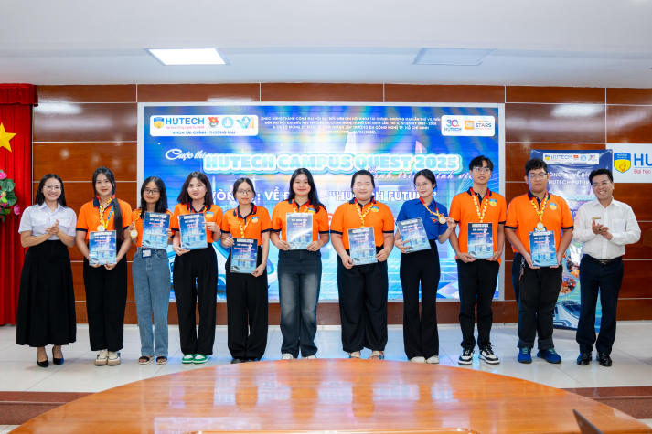 HUTECH Campus Quest 2025: Bừng sáng tư duy, dẫn lối tương lai cùng Khoa Tài chính - Thương mại 12