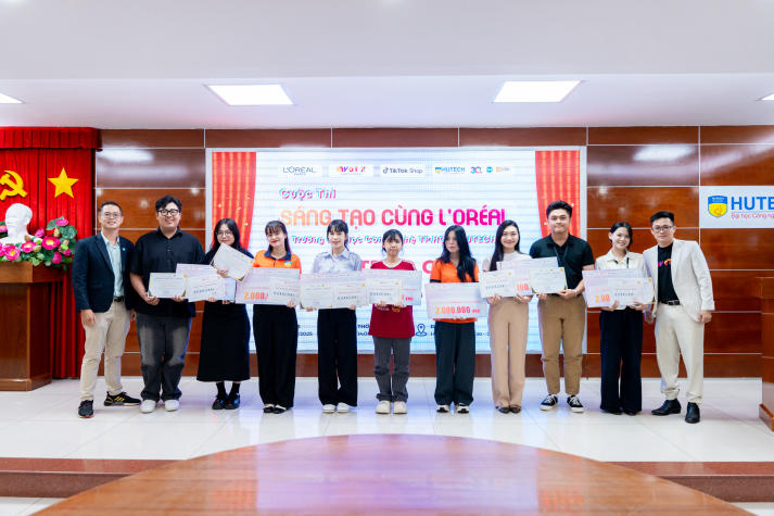 Khoa Marketing - Kinh doanh quốc tế vinh danh các 