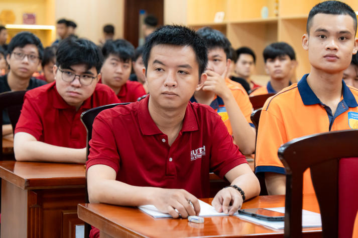 Sinh viên Viện Kỹ thuật “bỏ túi” kỹ năng thiết kế CV chuẩn ngành 36