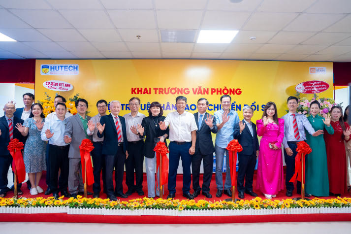 [Video] HUTECH ra mắt Viện Trí tuệ nhân tạo & Chuyển đổi số, đưa nghiên cứu AI vào giảng đường và doanh nghiệp 82