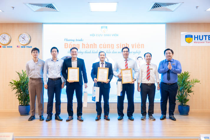 [Video] Chia sẻ từ cựu sinh viên HUTECH: Dám bắt đầu để thành công 26