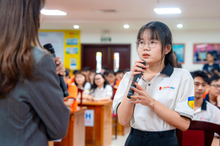 CV ấn tượng, phỏng vấn tự tin: Sinh viên VKIT bỏ túi bí quyết ghi điểm với nhà tuyển dụng Hàn Quốc 88