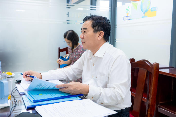 Nghiên cứu sinh ngành Quản trị kinh doanh HUTECH bảo vệ chuyên đề luận án tiến sĩ 18