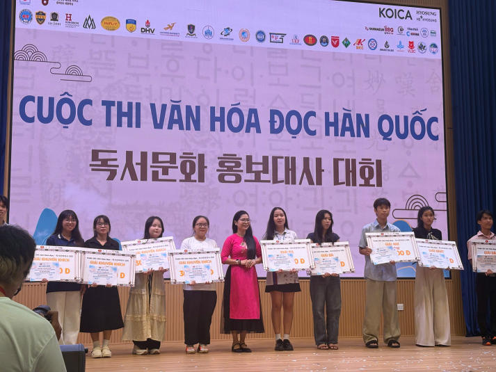 Sinh viên Khoa Hàn Quốc học “bội thu” giải thưởng tại Hangeul Festival 2025 66