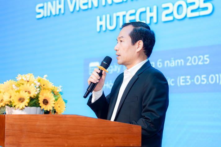 Nhiều công trình nghiên cứu chất lượng tại Hội nghị “Sinh viên nghiên cứu khoa học HUTECH 2025” 29