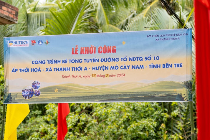 [Video] Trang trọng lễ đón quân và khởi công công trình Mùa hè xanh HUTECH 2024 tại tỉnh Đồng Tháp và Bến Tre 83