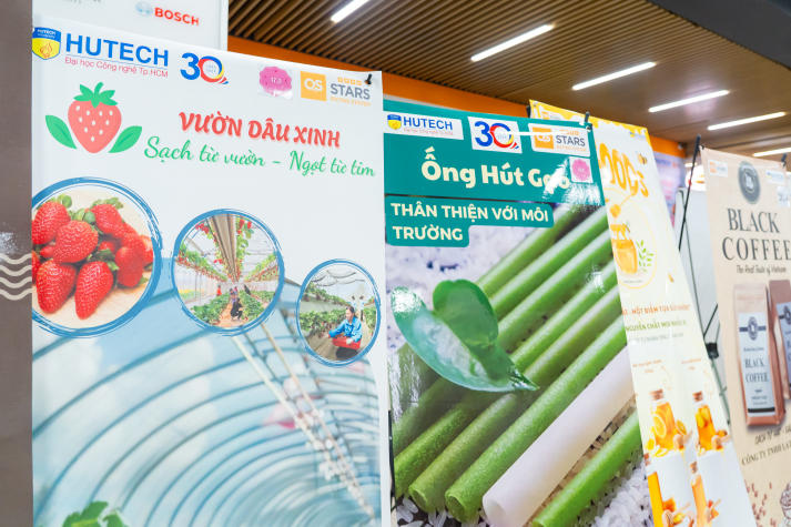 [Video] Khi sinh viên Khoa Quản trị Kinh doanh trở thành “nhà sáng tạo xanh” 44